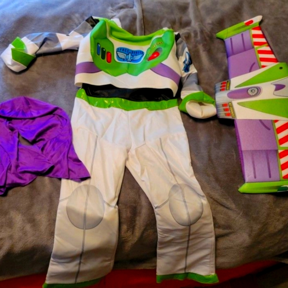Buzz Lightyear Costume